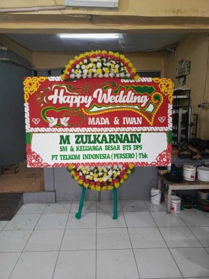Papan Bunga di Sarirejo Guntur